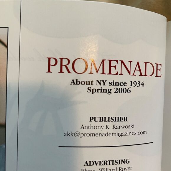 Vintage New York City Promenade and In New York Magazine (March 2006) - Picture 16 of 16